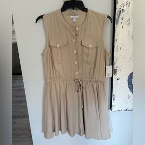 NWT Nine West Sleeveless Utility Dress. Practical beige is color. Size XL.